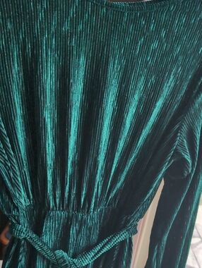 Emerald Green Ribbed Velvet Dress